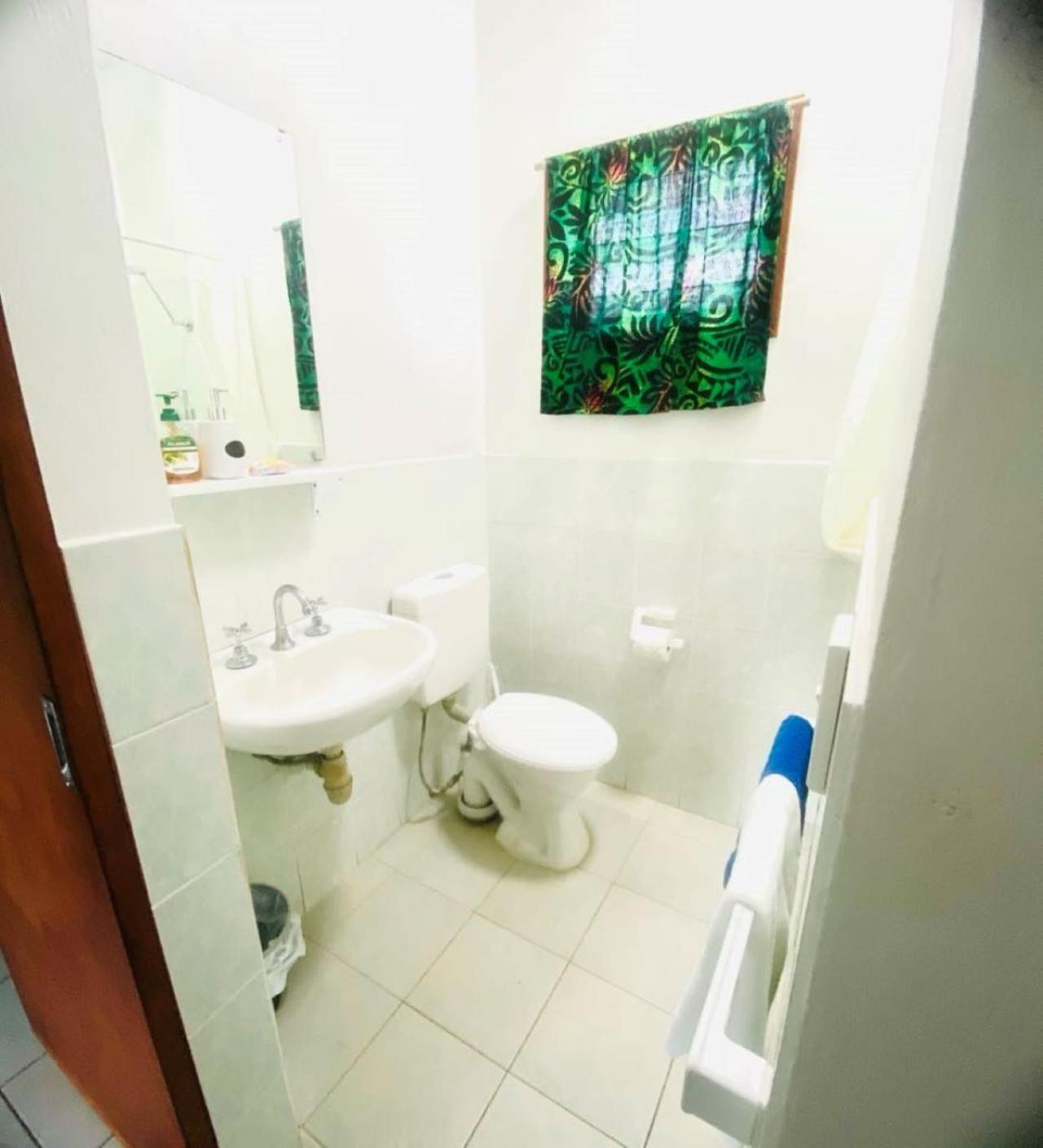 Travellers Motel Vanuatu Порт-Віла Екстер'єр фото